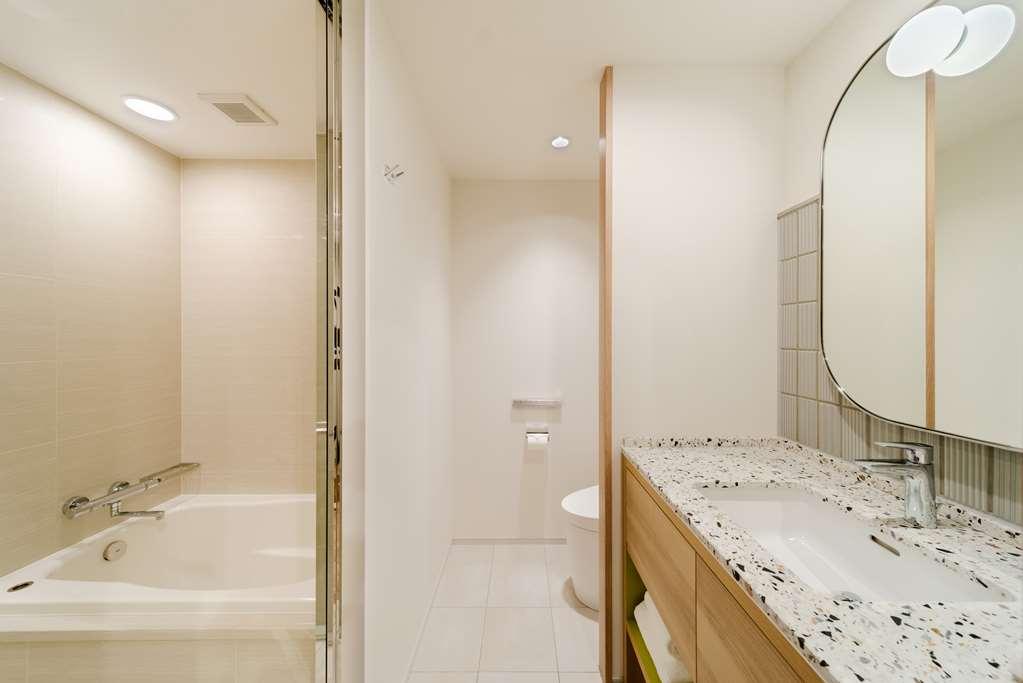 Hilton Garden Inn Kyoto Shijo Karasuma מראה חיצוני תמונה