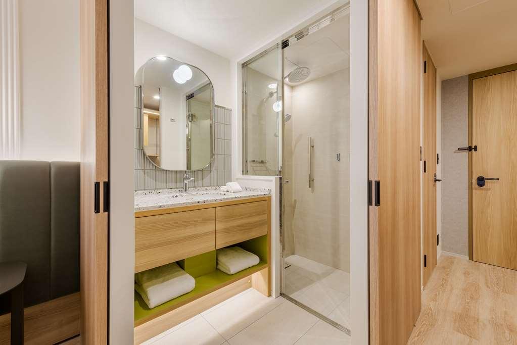 Hilton Garden Inn Kyoto Shijo Karasuma מראה חיצוני תמונה